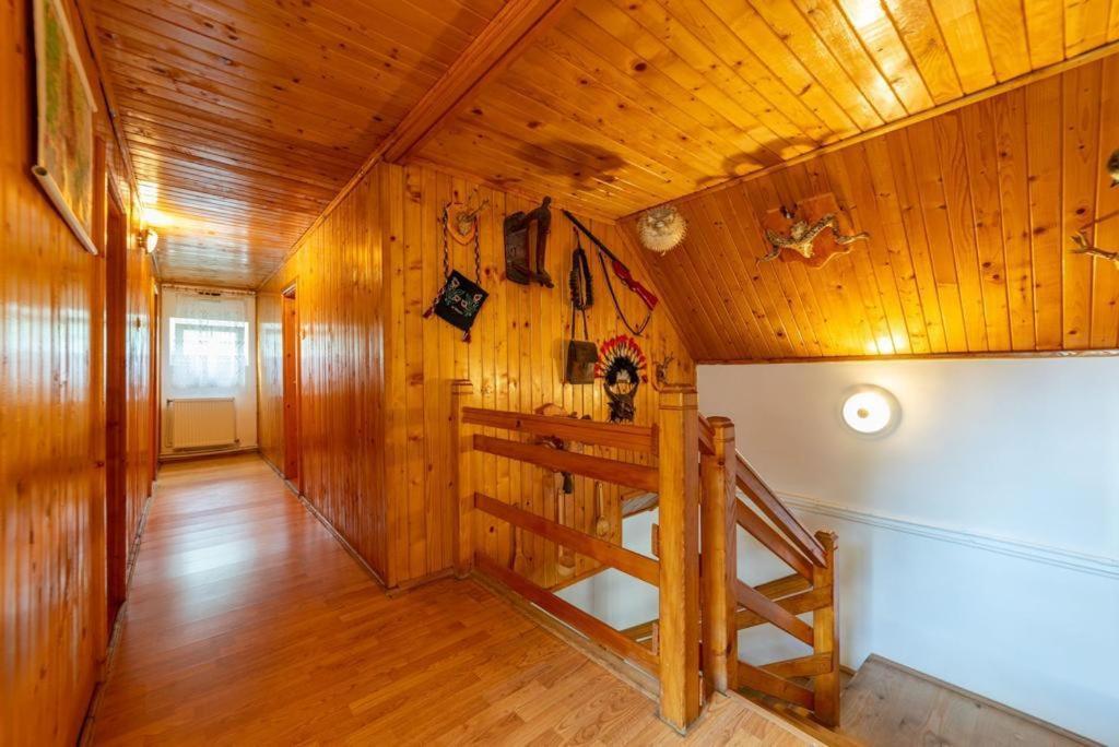 Cabana Rausor Къмпулунг Екстериор снимка